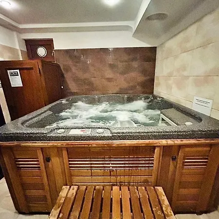 Free Pirin Cosy 公寓 班斯科